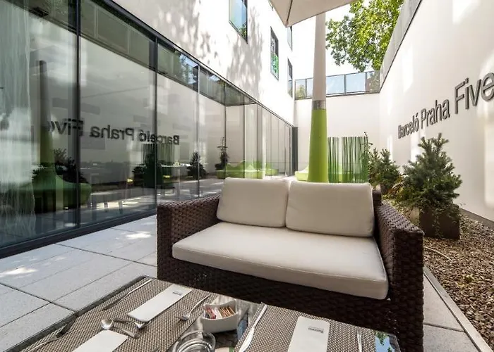 Hotel Occidental Five