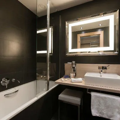Occidental Five 4* Prague