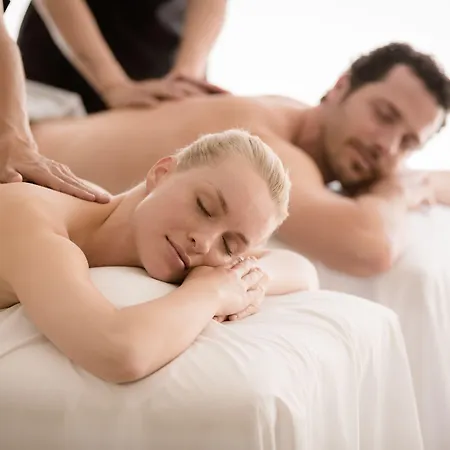 Hotel Occidental Five 4*