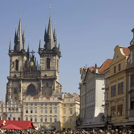 Hotel Occidental Five