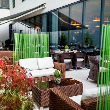 Occidental Five 4* Prague