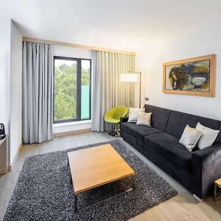 Occidental Five Hotel 4*
