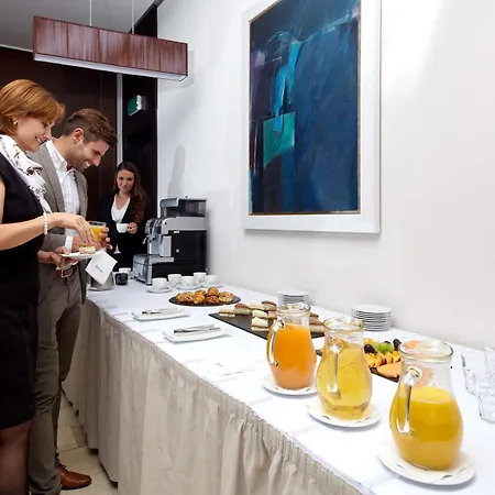 Hotel Occidental Five 4*