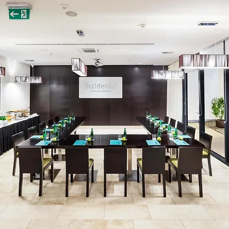 Occidental Five 4* Prague