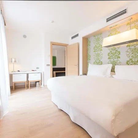 Occidental Five 4* Prague