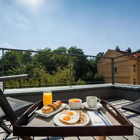 Hotel Occidental Five 4*