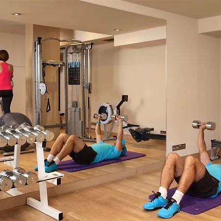 オクシデンタル ファイブ ホテル 4*