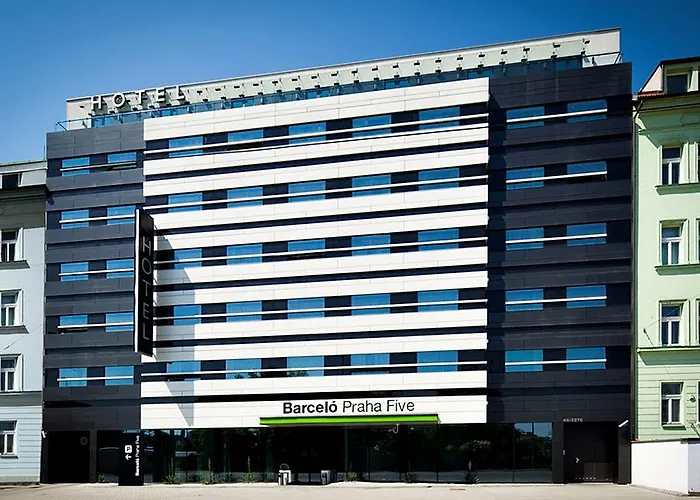 Hotell Occidental Five