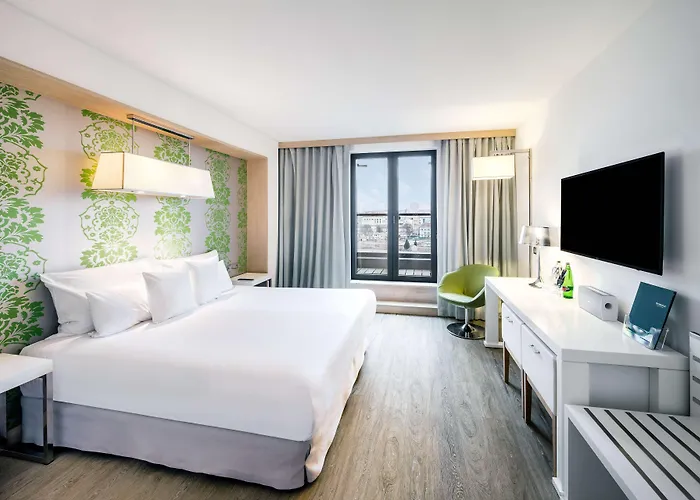 Occidental Five Hotel 4*