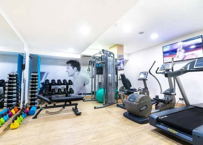 Hotell Occidental Five